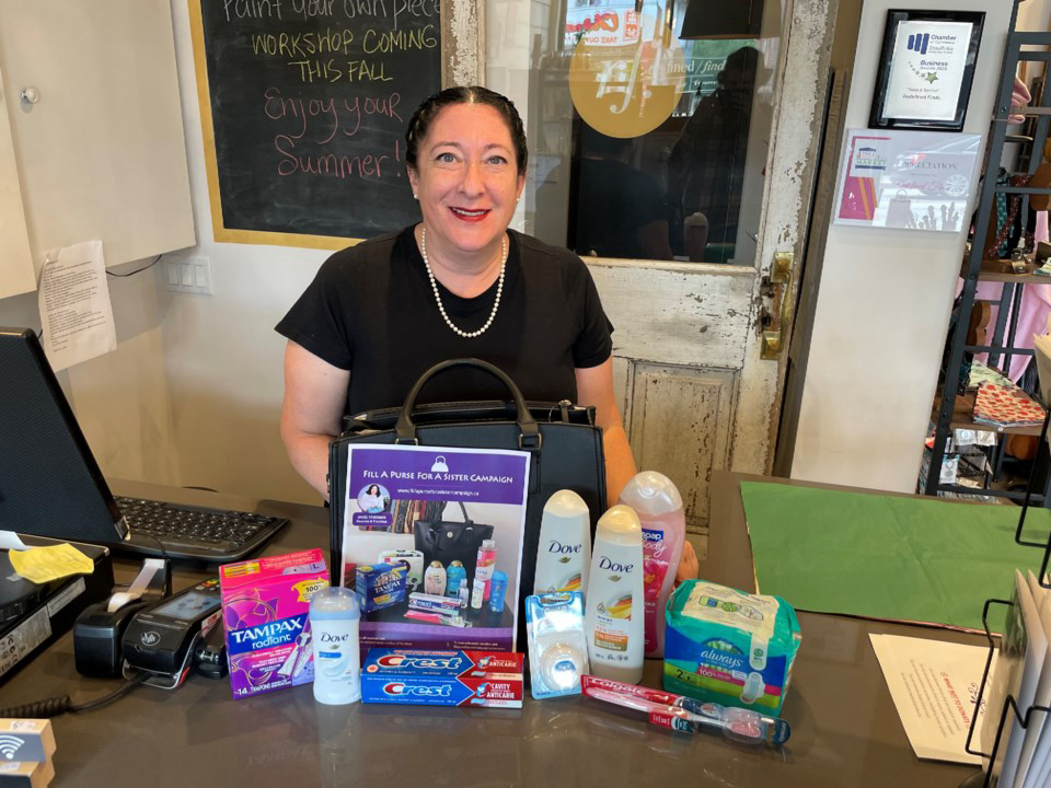 Fill a Purse For a Sister Campaign Fill a Purse For a Sister Campaign